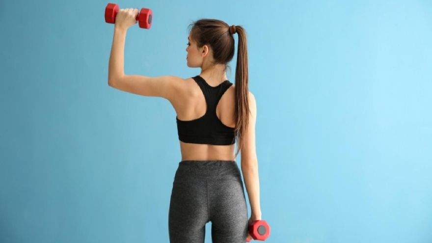 3 YouTube accounts that allow you to achieve your exercise goals at home!