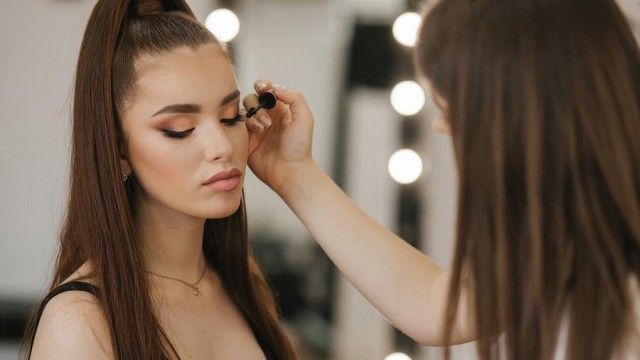 Tint School of Makeup & Cosmetology - Irving