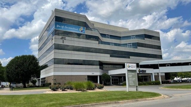 Jefferson Regional Medical Center School of Nursing