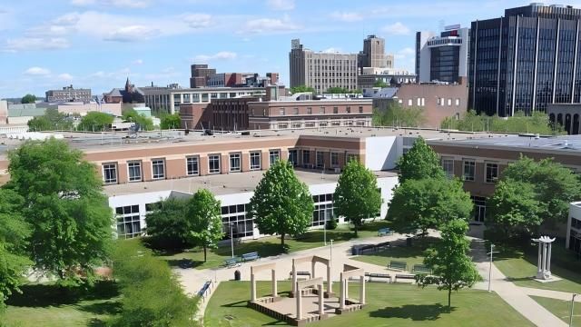 Connecticut State Community College - Housatonic Campus