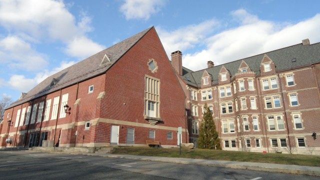 Massachusetts Bay Community College