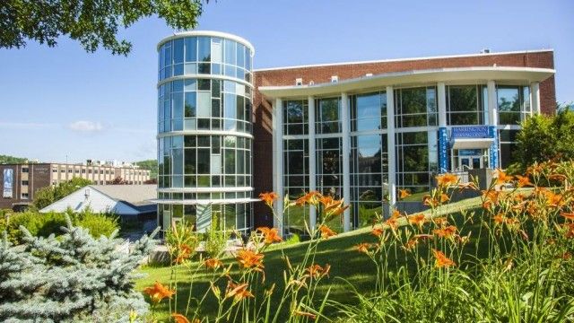 Quinsigamond Community College