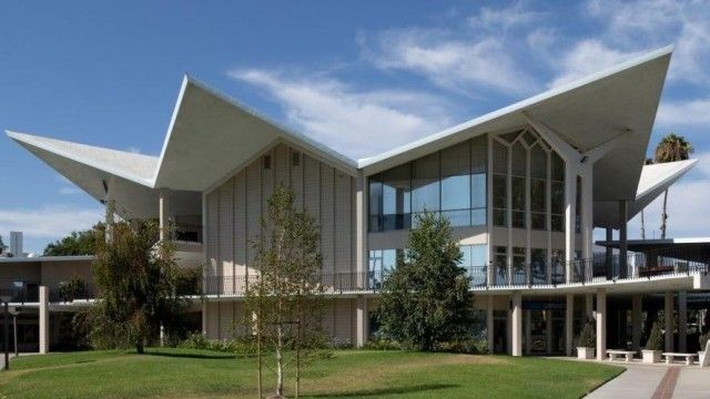 Hope International University